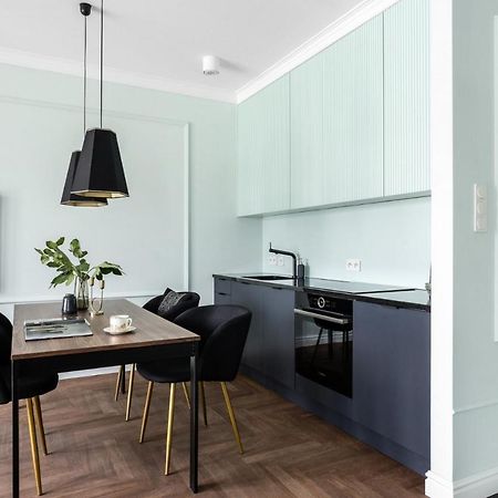 Montevideo Centrum 10 By Grand Apartments Сопот Екстериор снимка