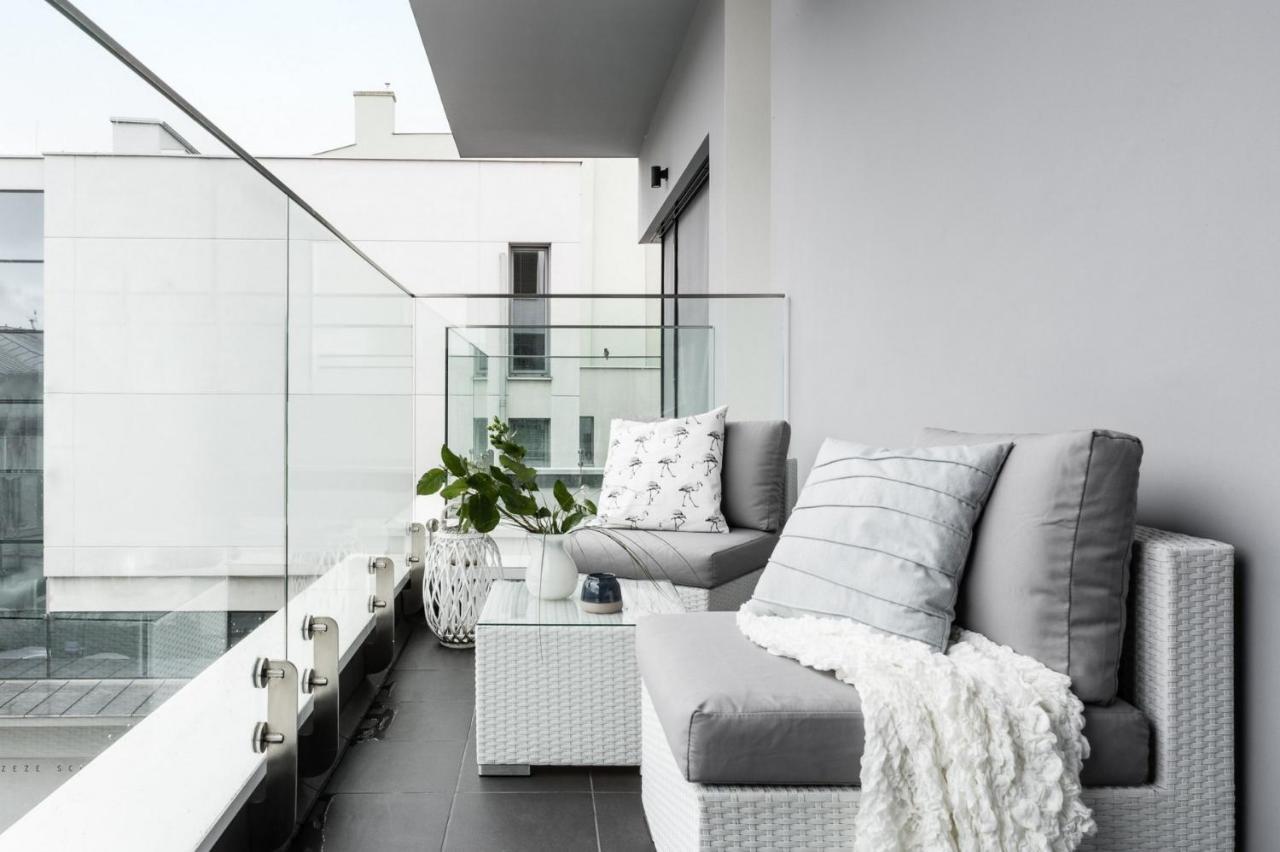 Montevideo Centrum 10 By Grand Apartments Сопот Екстериор снимка